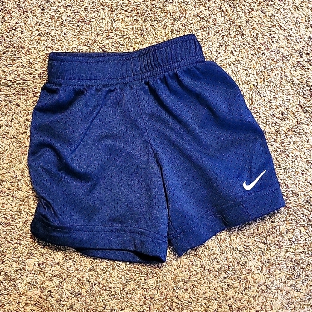 2t nike shorts